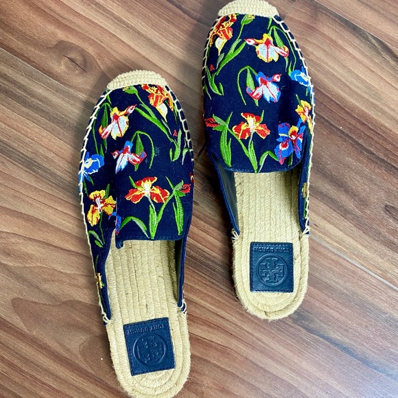 Tory Burch Blue Floral Print Embroidered Accent Espadrilles